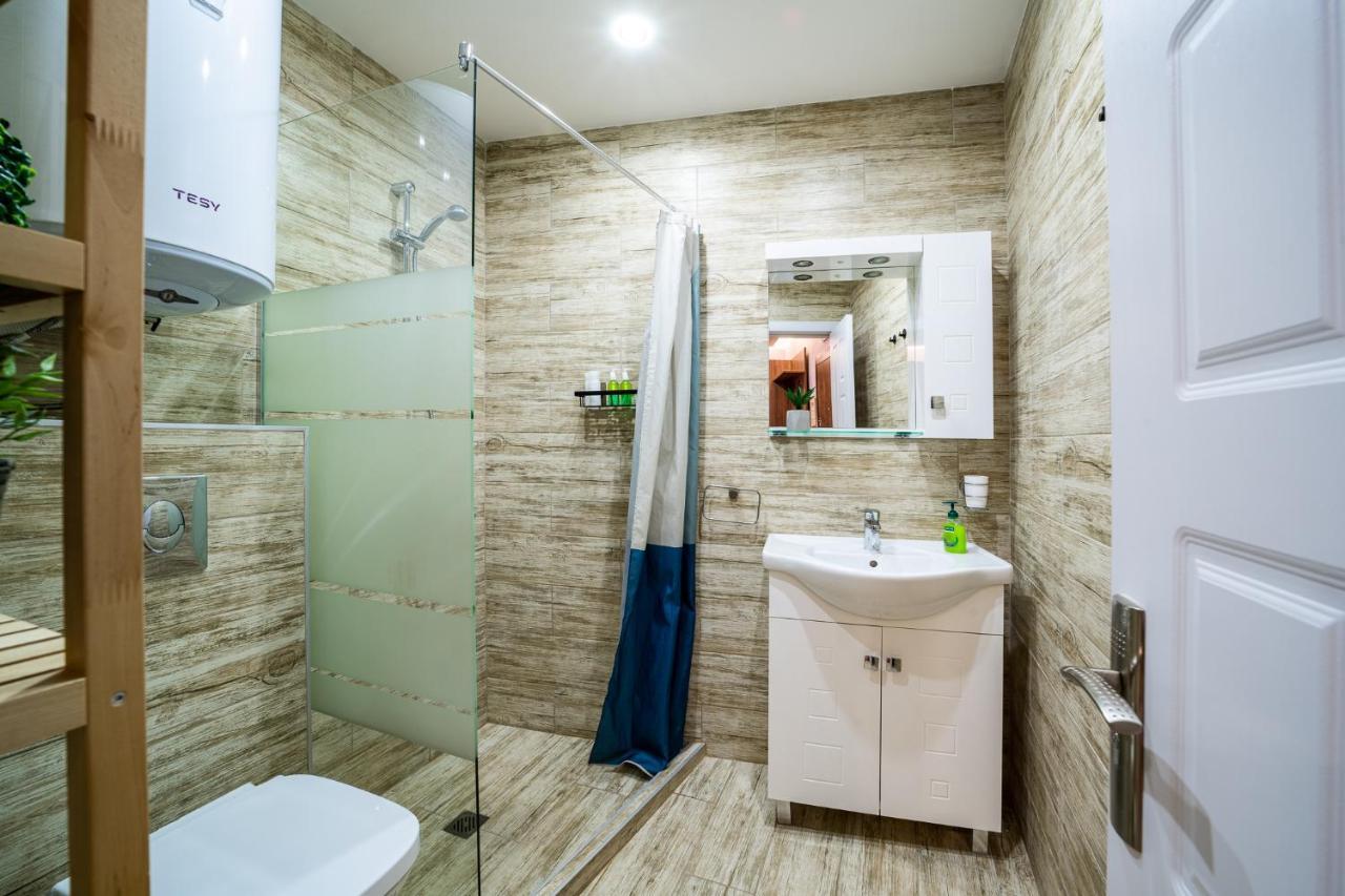 Colibri Central Apartment Várna Kültér fotó